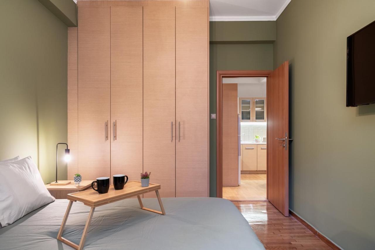 Plaka Apartment With Terrace View أثينا المظهر الخارجي الصورة